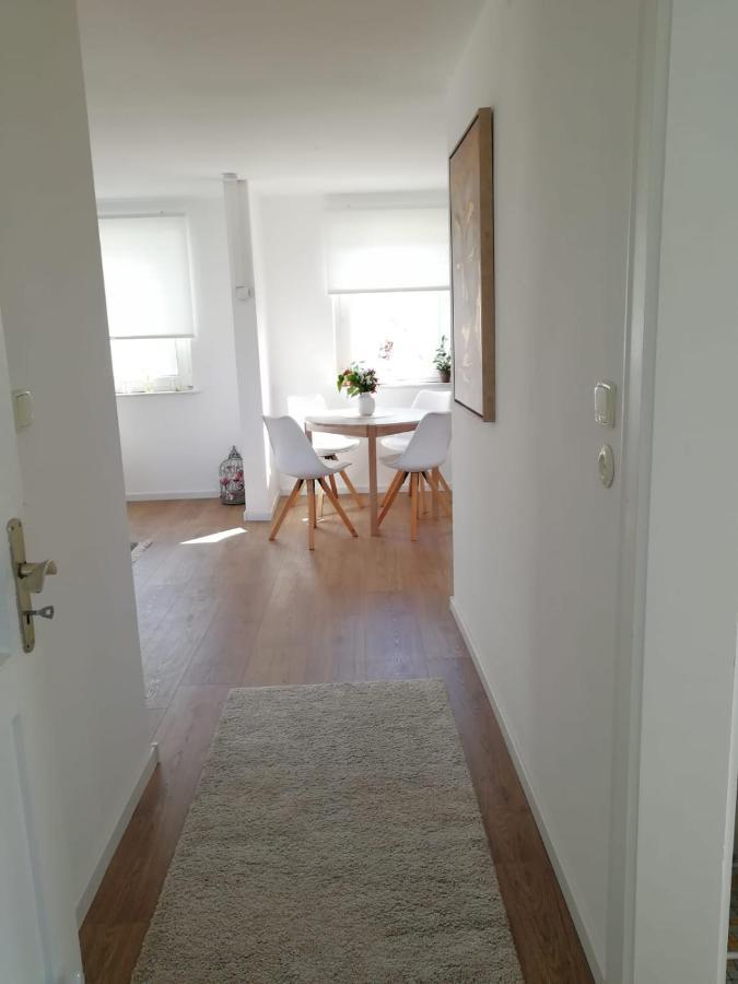 Frisch Renoviert Mit Dachterrasse - Geniesse Ruhe Und Grun Nahe Neustadt Aisch Нойштадт-ан-дер-Айш Екстер'єр фото
